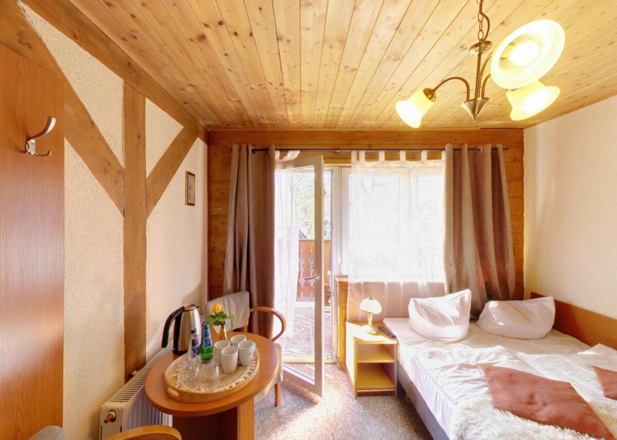 Dom Wypoczynkowy Topaz Szklarska Poreba Room photo
